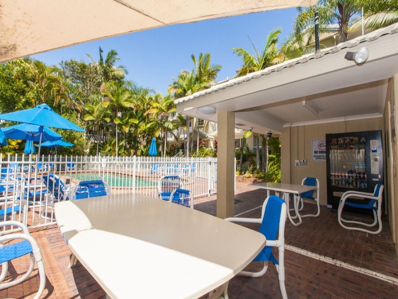 6/27 Wharf Road, Surfers Paradise QLD 4217