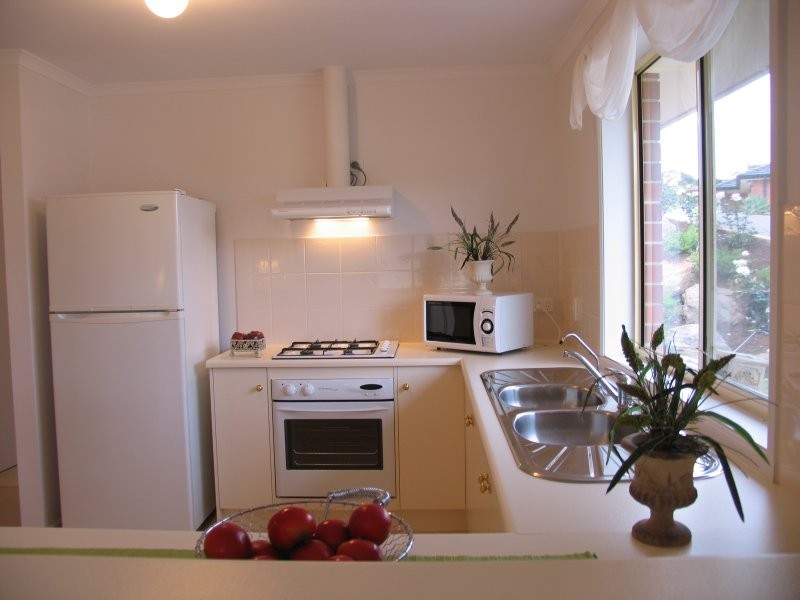 12 John Walk, Flagstaff Hill SA 5159