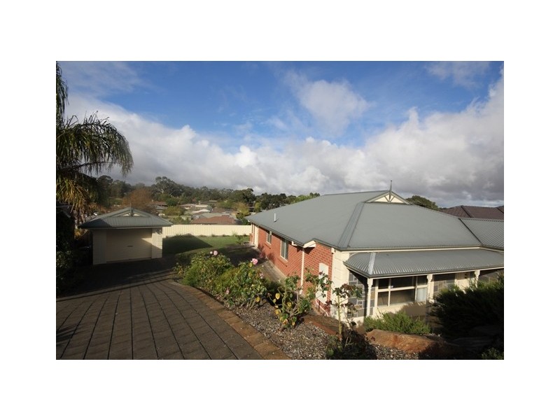 12 John Walk, Flagstaff Hill SA 5159