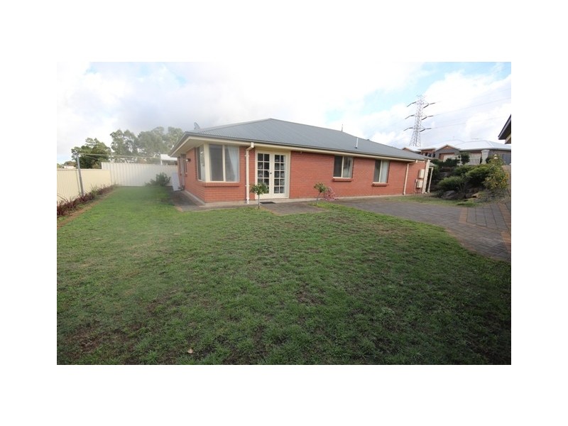 12 John Walk, Flagstaff Hill SA 5159