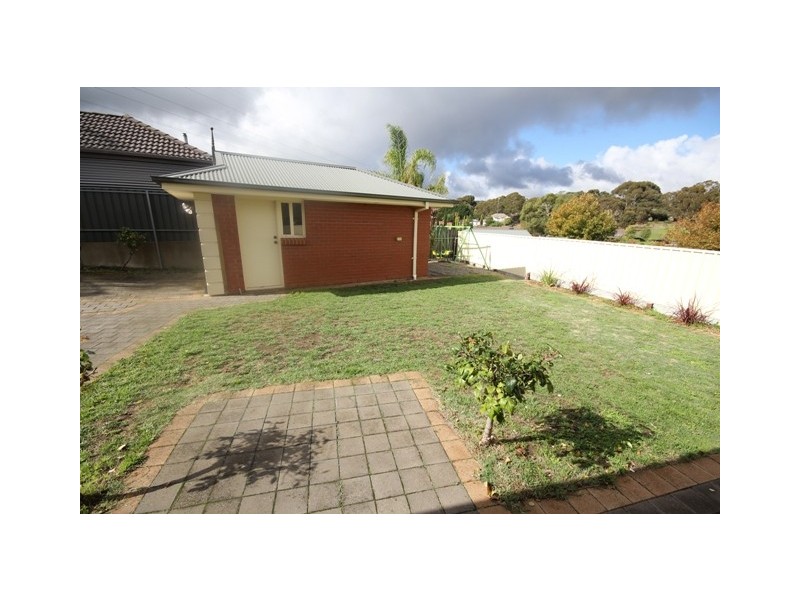 12 John Walk, Flagstaff Hill SA 5159