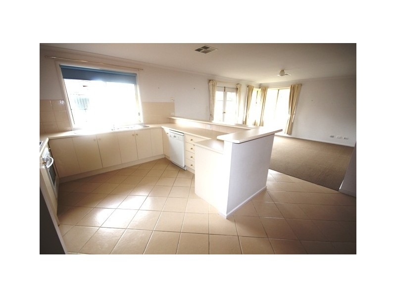 12 John Walk, Flagstaff Hill SA 5159