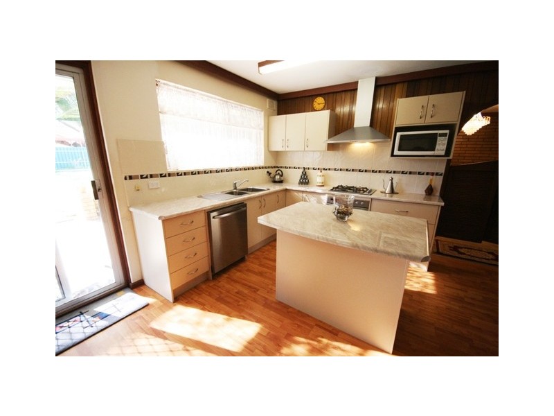 189 Black Road, Flagstaff Hill SA 5159