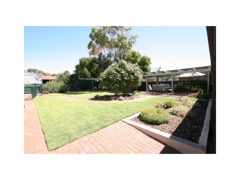 6 REGENT STREET, Moana SA 5169