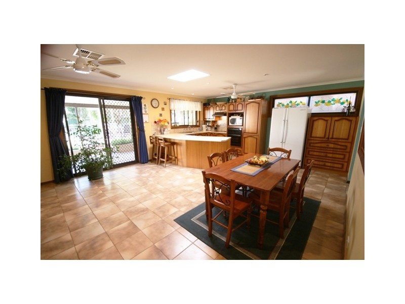 6 REGENT STREET, Moana SA 5169