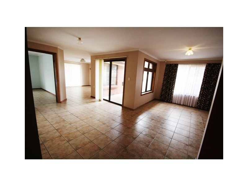 22 BADEN TERRACE, O’sullivan Beach SA 5166