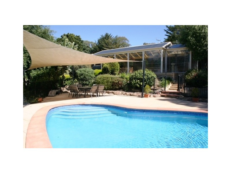 69 OAKRIDGE ROAD, Aberfoyle Park SA 5159