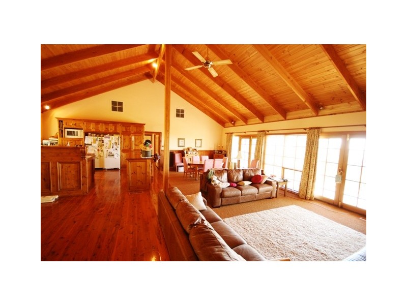 128A WINDEBANKS ROAD, Happy Valley SA 5159