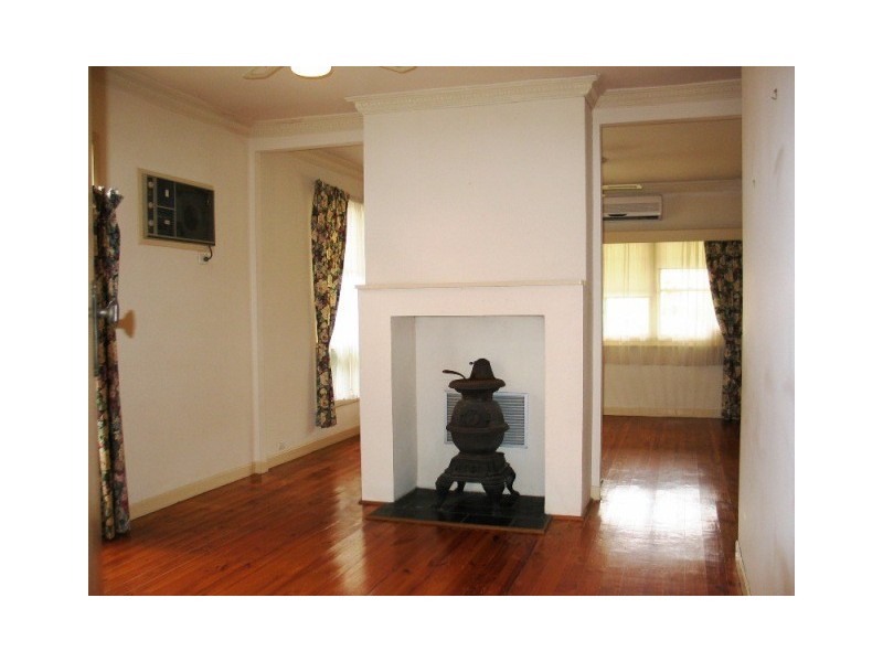 5 PEACH STREET, Old Reynella SA 5161