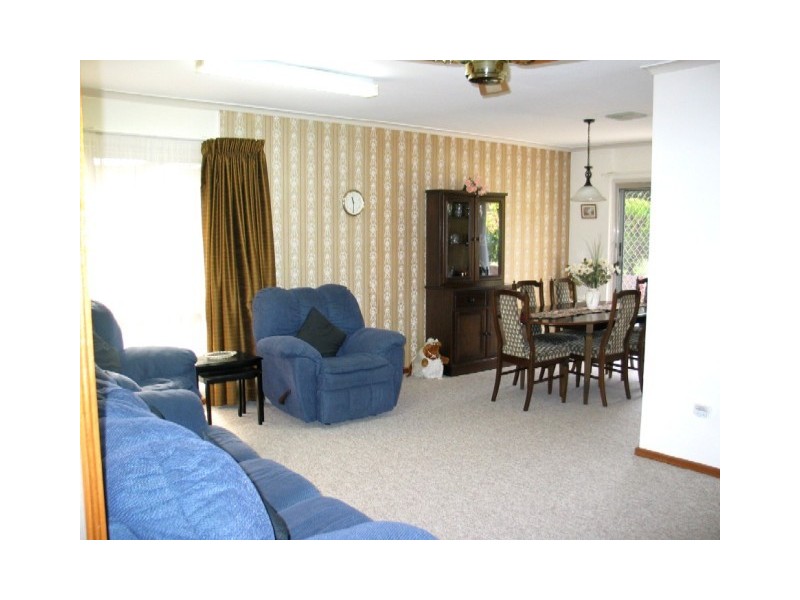 9 HOLMES COURT, Flagstaff Hill SA 5159