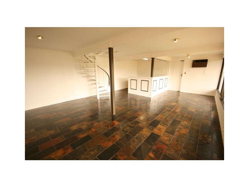 74 BROADMEADOW DRIVE, Flagstaff Hill SA 5159