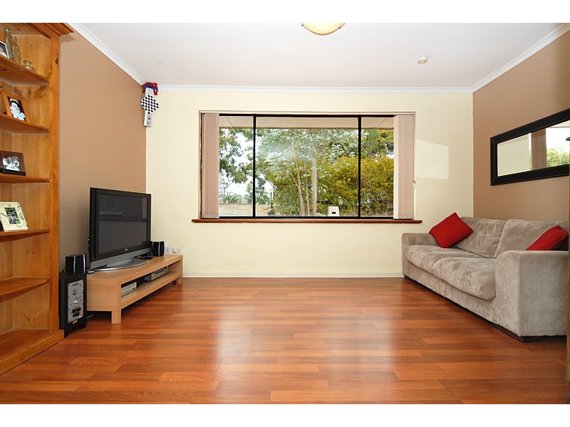 61 Black Road, Flagstaff Hill SA 5159