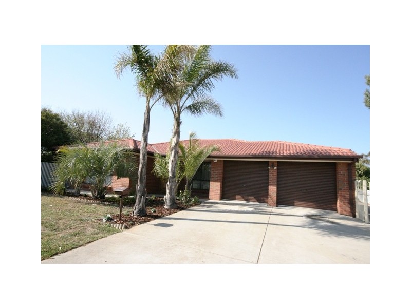 22 Baden Terrace, O’sullivan Beach SA 5166