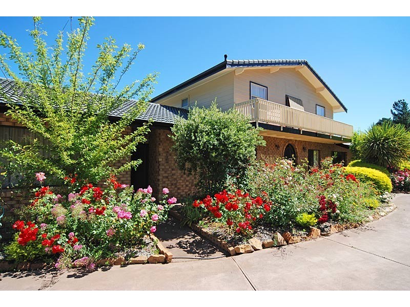 16 Hilltop Drive, Upper Sturt SA 5156