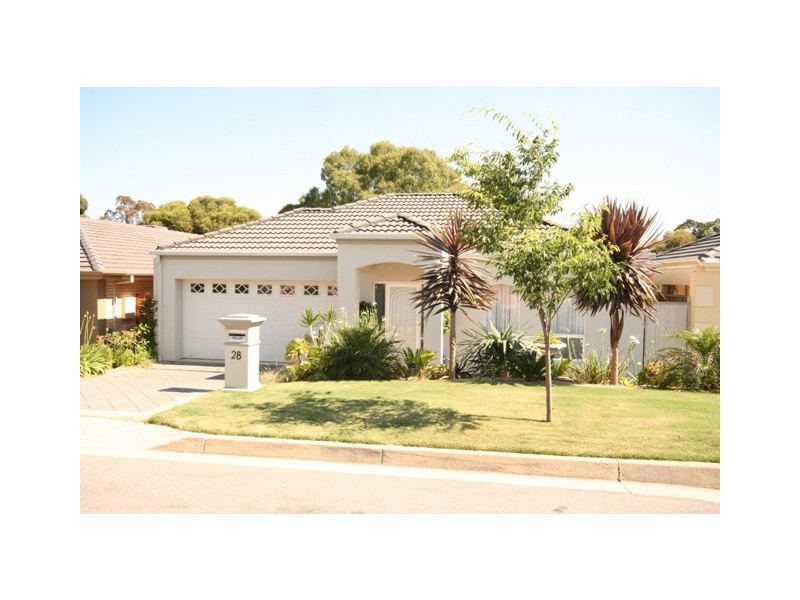 28 Pinnacle Crescent, Flagstaff Hill SA 5159