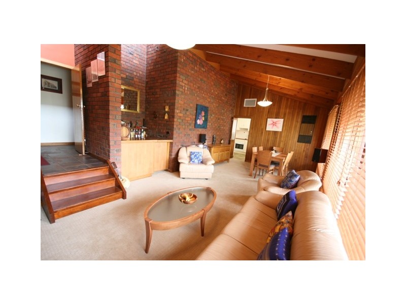 2 Seppings Court, Flagstaff Hill SA 5159
