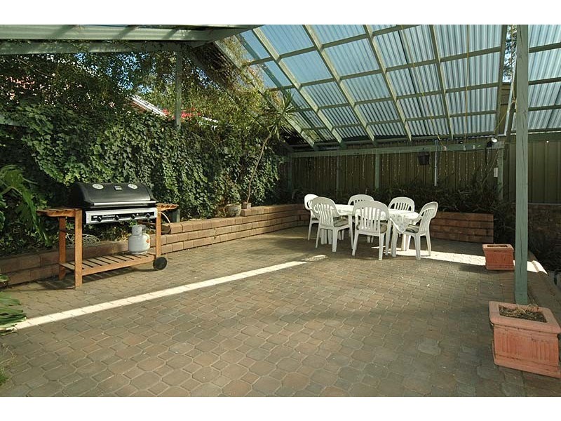 2 Marienberg Rise, Aberfoyle Park SA 5159