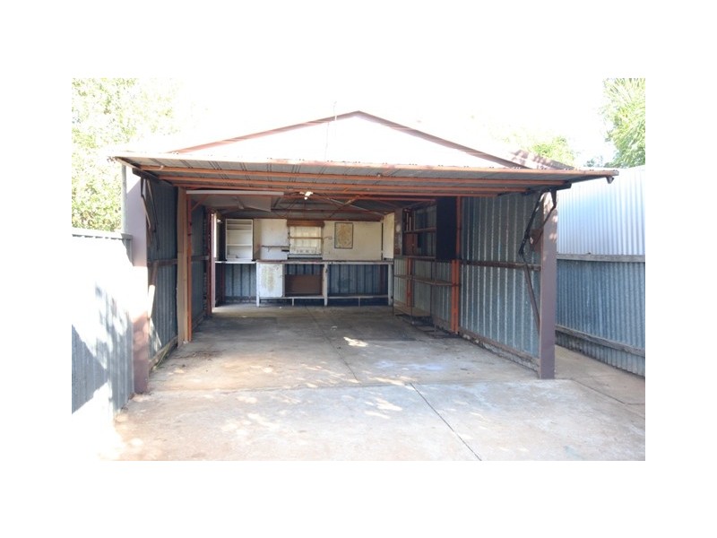 17 Richardson Crescent, Morphett Vale SA 5162