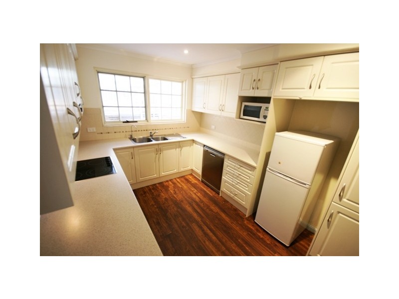 2 GLENARM COURT, Flagstaff Hill SA 5159