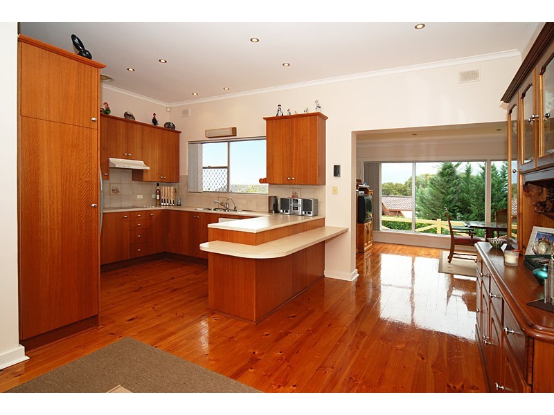 17  Clearview Terrace, Flagstaff Hill SA 5159