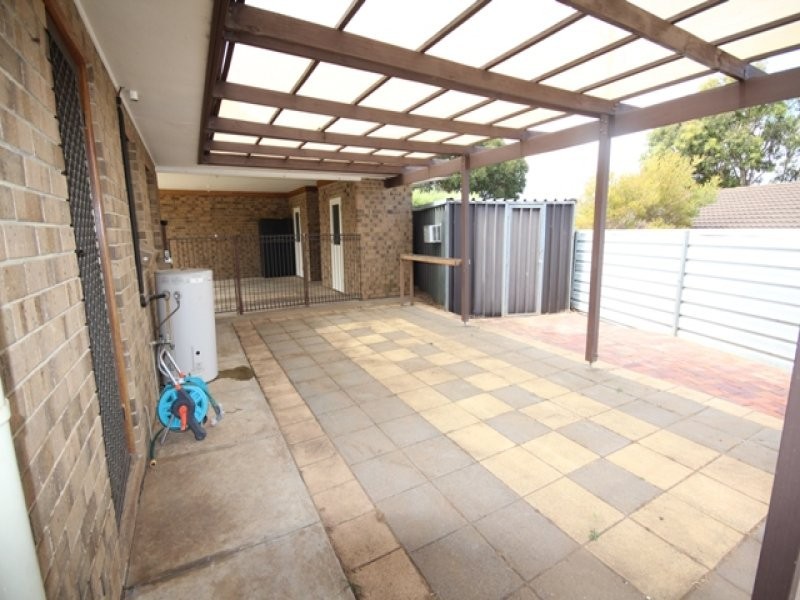 5/2A Easton Road, Morphett Vale SA 5162