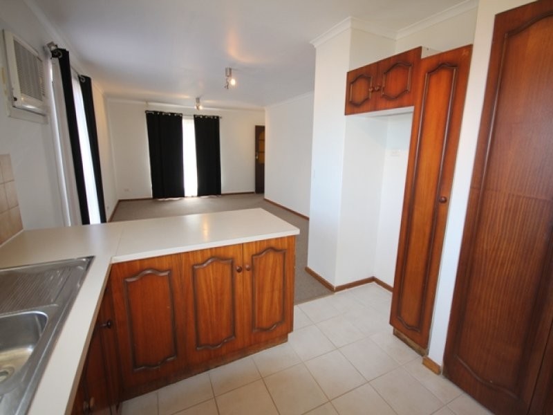 5/2A Easton Road, Morphett Vale SA 5162