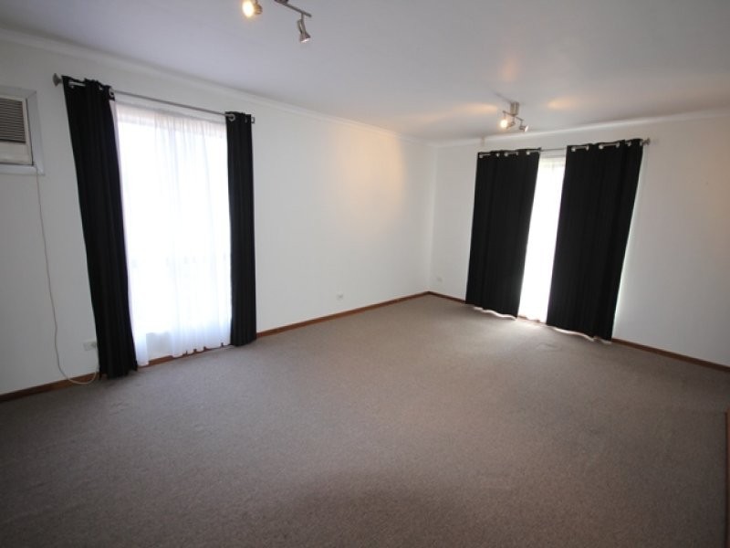 5/2A Easton Road, Morphett Vale SA 5162