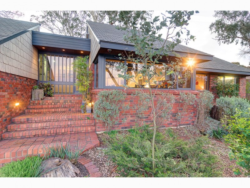 5 Orleana Street, Flagstaff Hill SA 5159