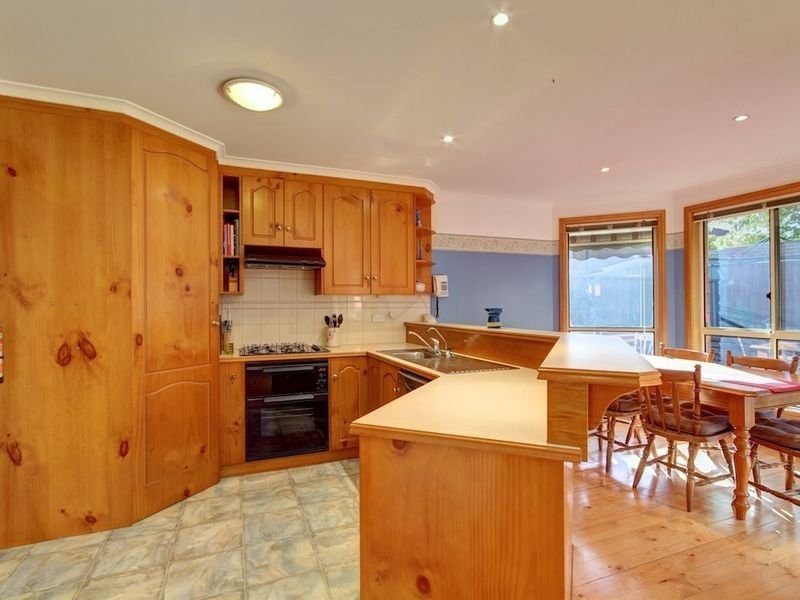 101 Windebanks Road, Aberfoyle Park SA 5159