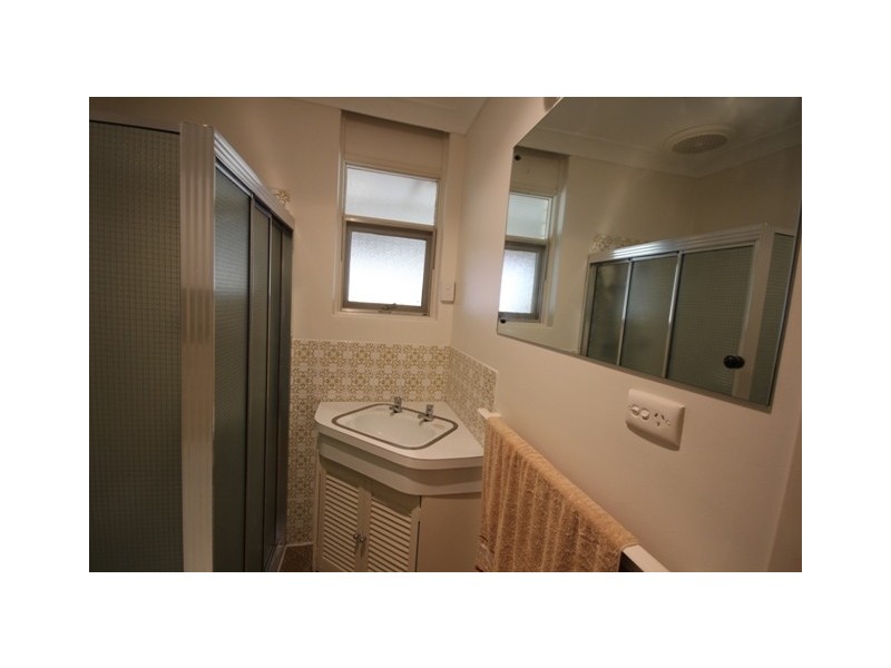 18 Jennifer Drive, Happy Valley SA 5159