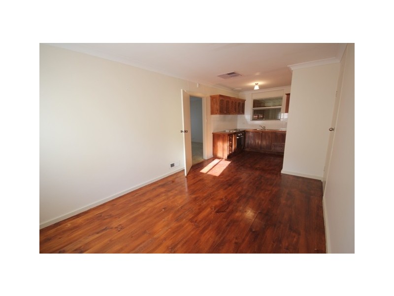 18 Jennifer Drive, Happy Valley SA 5159