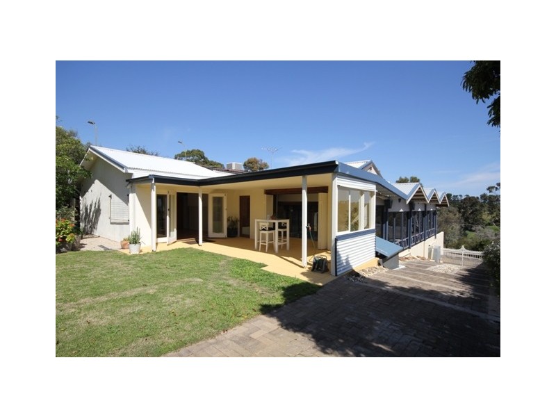 13 Salvador Street, Flagstaff Hill SA 5159