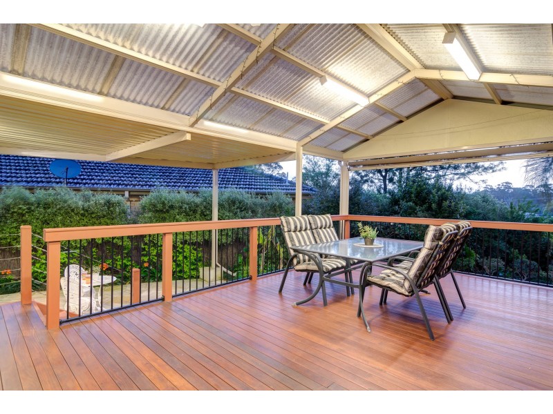 4 Caroline Street, Flagstaff Hill SA 5159
