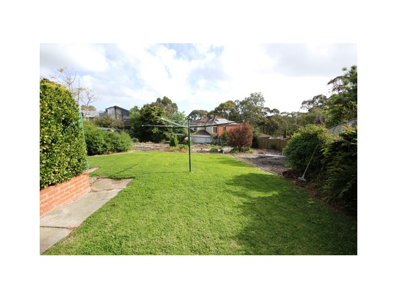 33 Craigburn Drive, Flagstaff Hill SA 5159