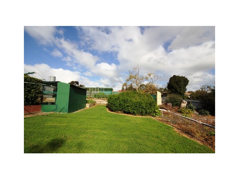 33 Craigburn Drive, Flagstaff Hill SA 5159