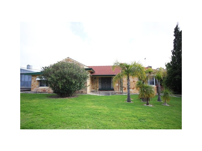 33 Craigburn Drive, Flagstaff Hill SA 5159