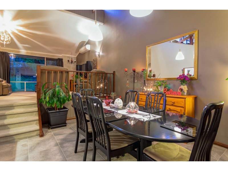 19 Lulworth Place, Flagstaff Hill SA 5159