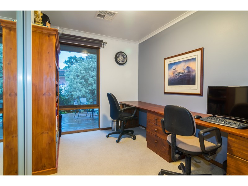 19 Lulworth Place, Flagstaff Hill SA 5159