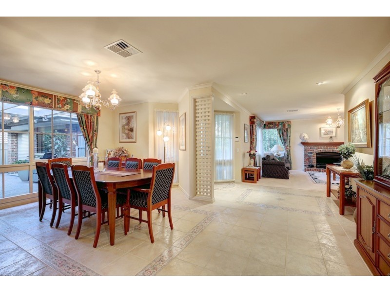 11 Palmyra Court, Flagstaff Hill SA 5159