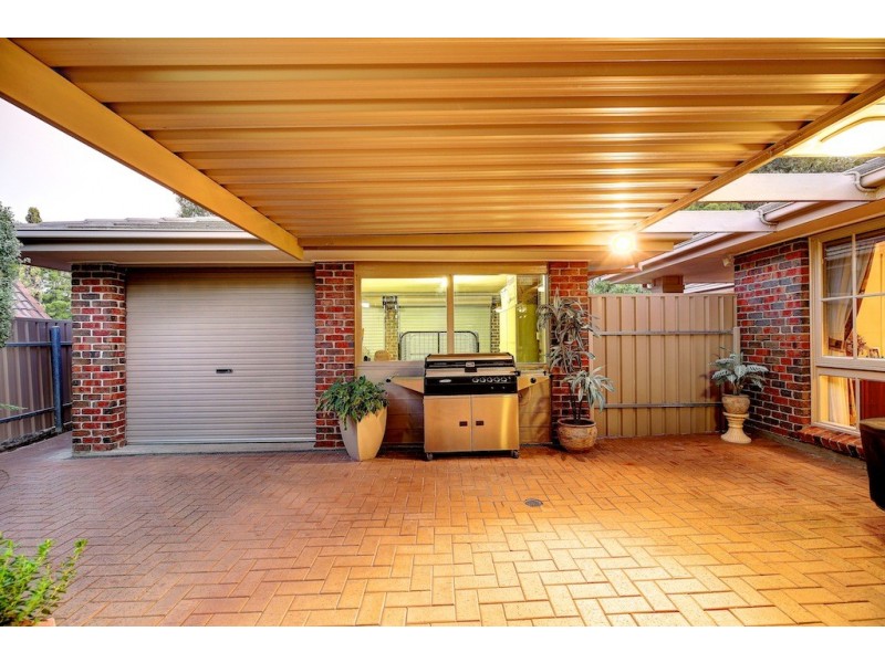 11 Palmyra Court, Flagstaff Hill SA 5159