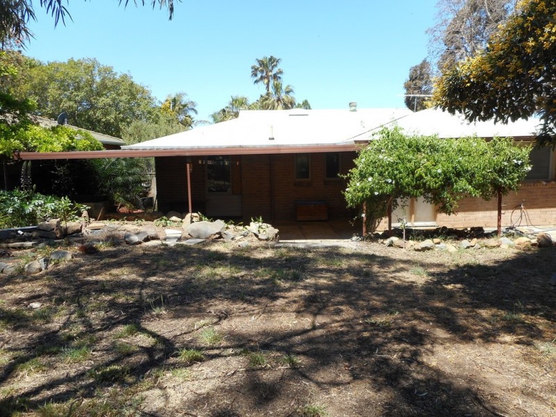 18 Parramatta Drive, Morphett Vale SA 5162