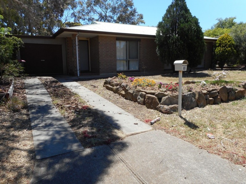 18 Parramatta Drive, Morphett Vale SA 5162