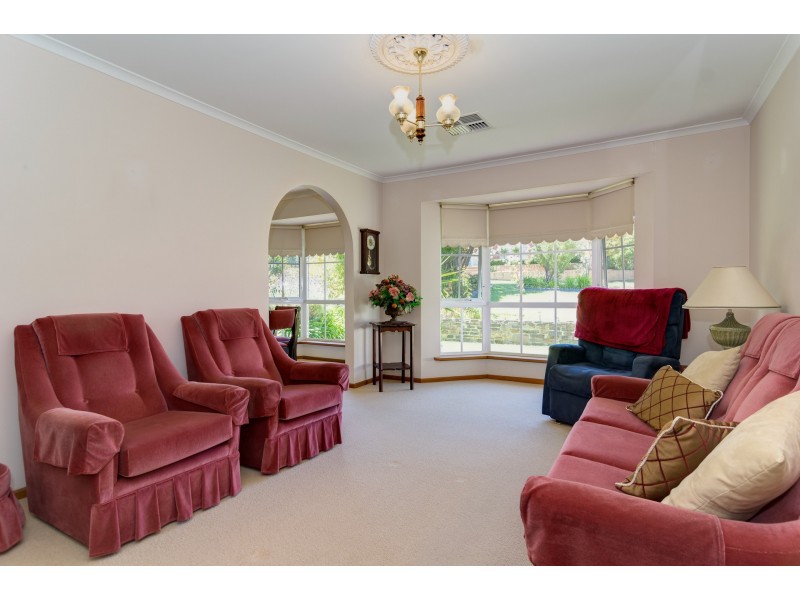 22 Torresan Crescent, Flagstaff Hill SA 5159