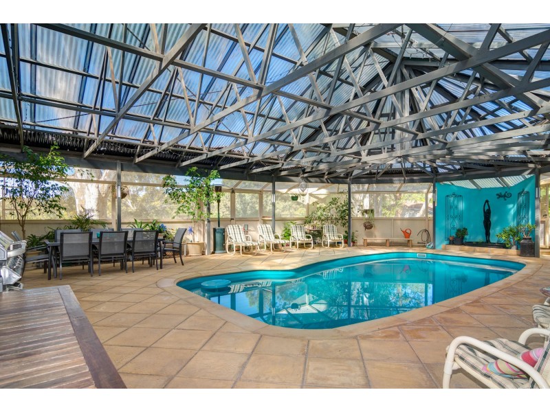 15 Goss Road, Aberfoyle Park SA 5159