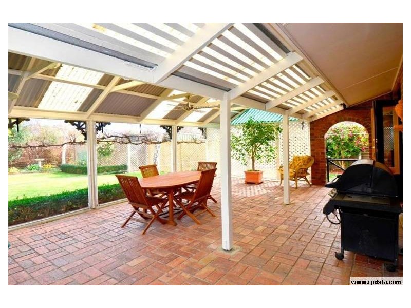 12 Bellaview Road, Flagstaff Hill SA 5159