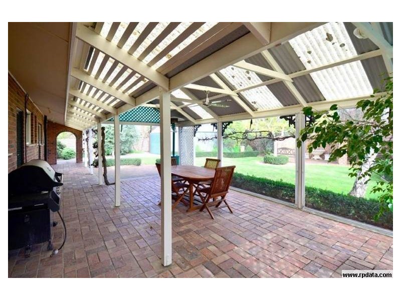 12 Bellaview Road, Flagstaff Hill SA 5159