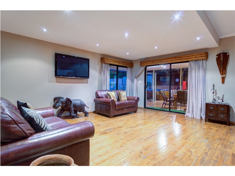 18 Coulter Street, Flagstaff Hill SA 5159