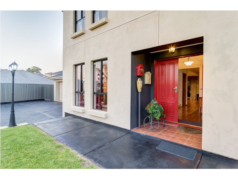 18 Coulter Street, Flagstaff Hill SA 5159