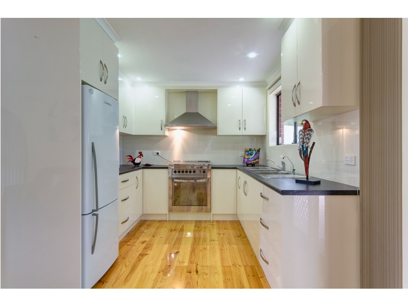 75 Black Road, Flagstaff Hill SA 5159