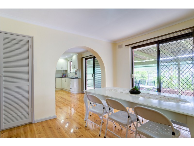 75 Black Road, Flagstaff Hill SA 5159